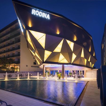 Rodina Beach Hotel Jomtien Beach Exterior photo