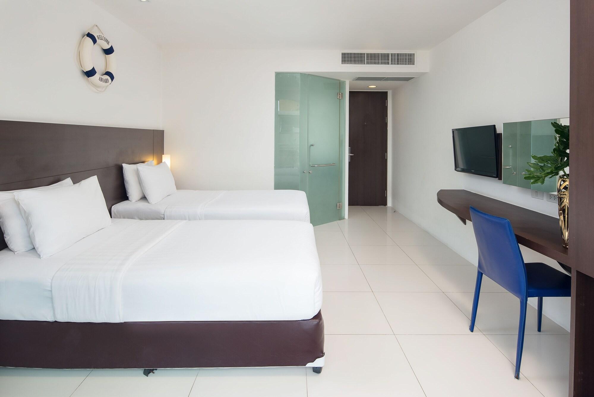 Rodina Beach Hotel Jomtien Beach Exterior photo