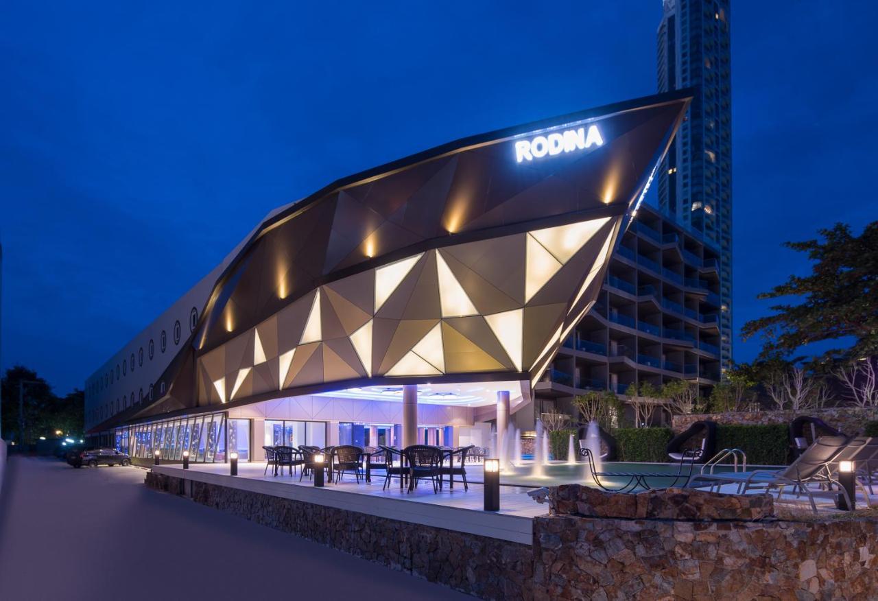 Rodina Beach Hotel Jomtien Beach Exterior photo