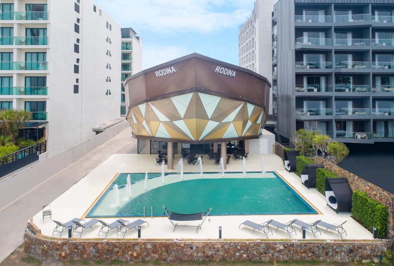 Rodina Beach Hotel Jomtien Beach Exterior photo