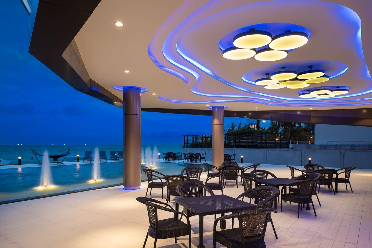 Rodina Beach Hotel Jomtien Beach Exterior photo