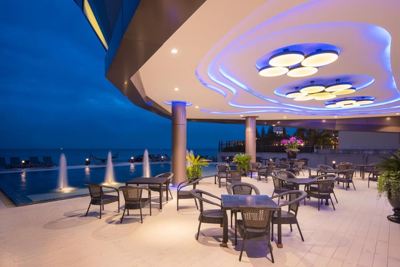 Rodina Beach Hotel Jomtien Beach Exterior photo